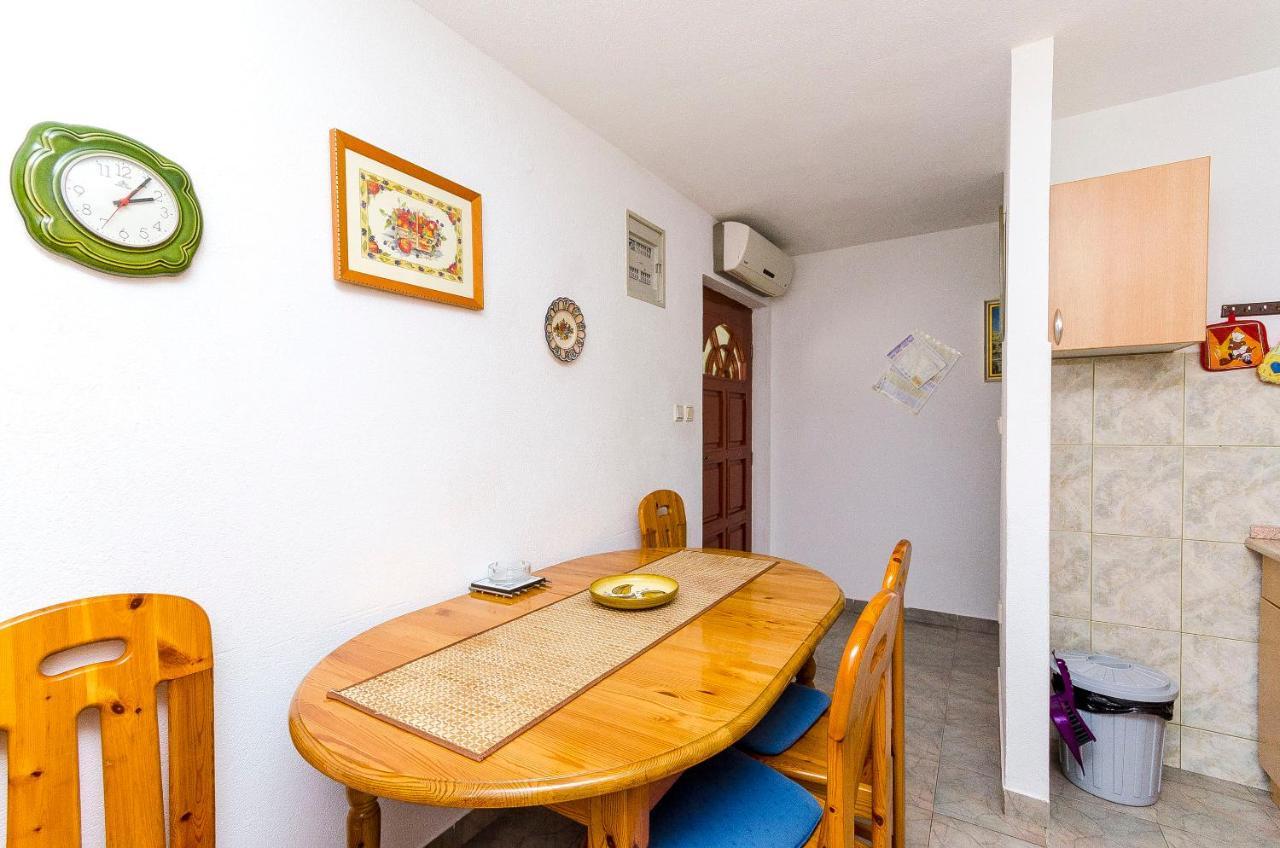Apartments Marijana Τρογκίρ Εξωτερικό φωτογραφία