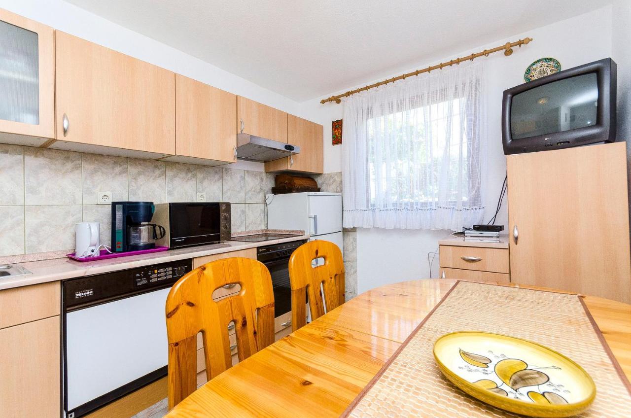 Apartments Marijana Τρογκίρ Εξωτερικό φωτογραφία